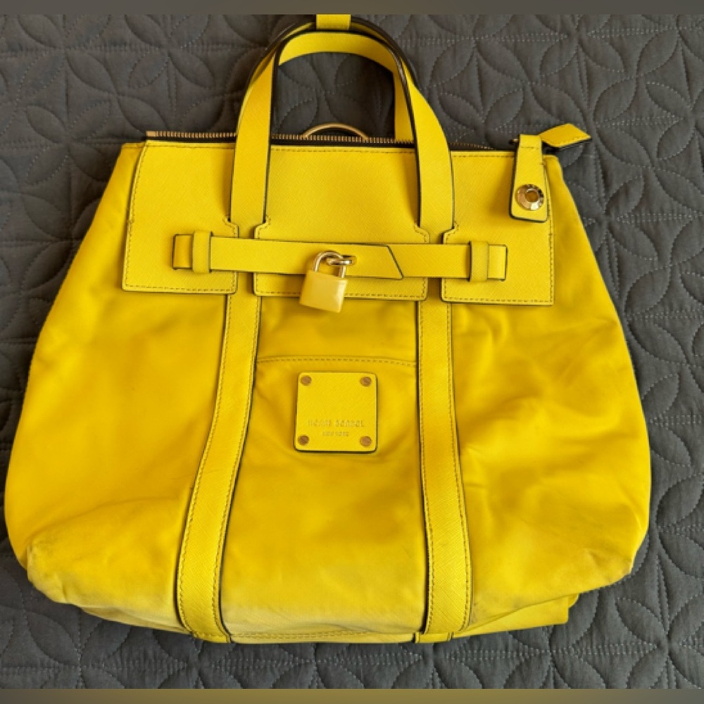 Henri Bendel Jetsetter Top Handle bag